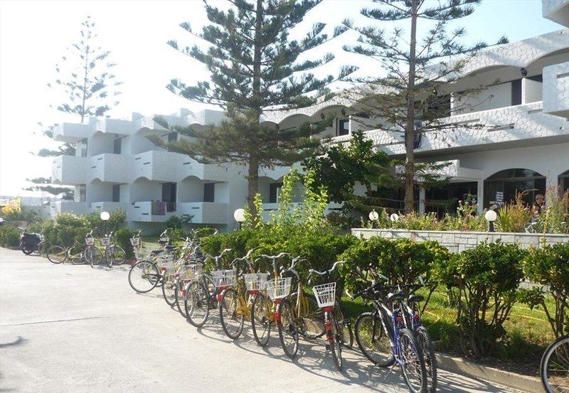 Frosini Hotel Lambi  ภายนอก รูปภาพ